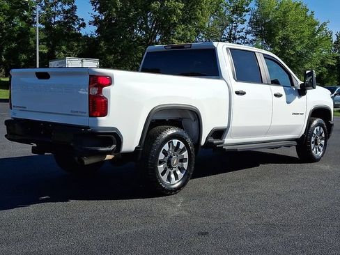 Used 2024 Chevrolet Silverado 2500 Custom w/ Custom Convenience Package AWD/4WD image 9
