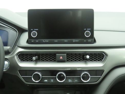 Used 2025 Acura Integra image 16