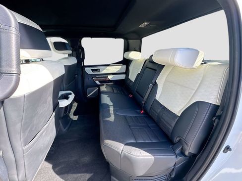Used 2023 Toyota Tundra Capstone image 31