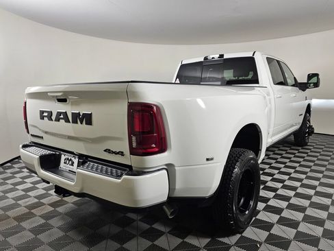 New 2026 RAM 3500 Laramie AWD/4WD image 4