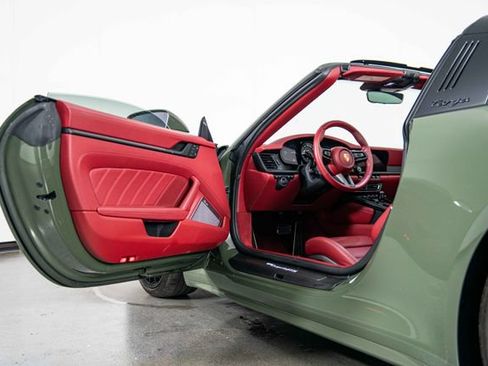 Used 2022 Porsche 911 Targa 4 GTS w/ Premium Package AWD/4WD image 14