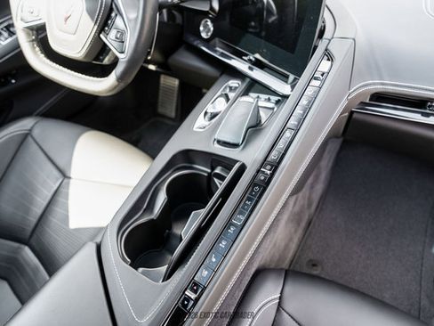 Used 2024 Chevrolet Corvette Stingray Premium Cpe w/ Z51 Performance Package RWD image 73