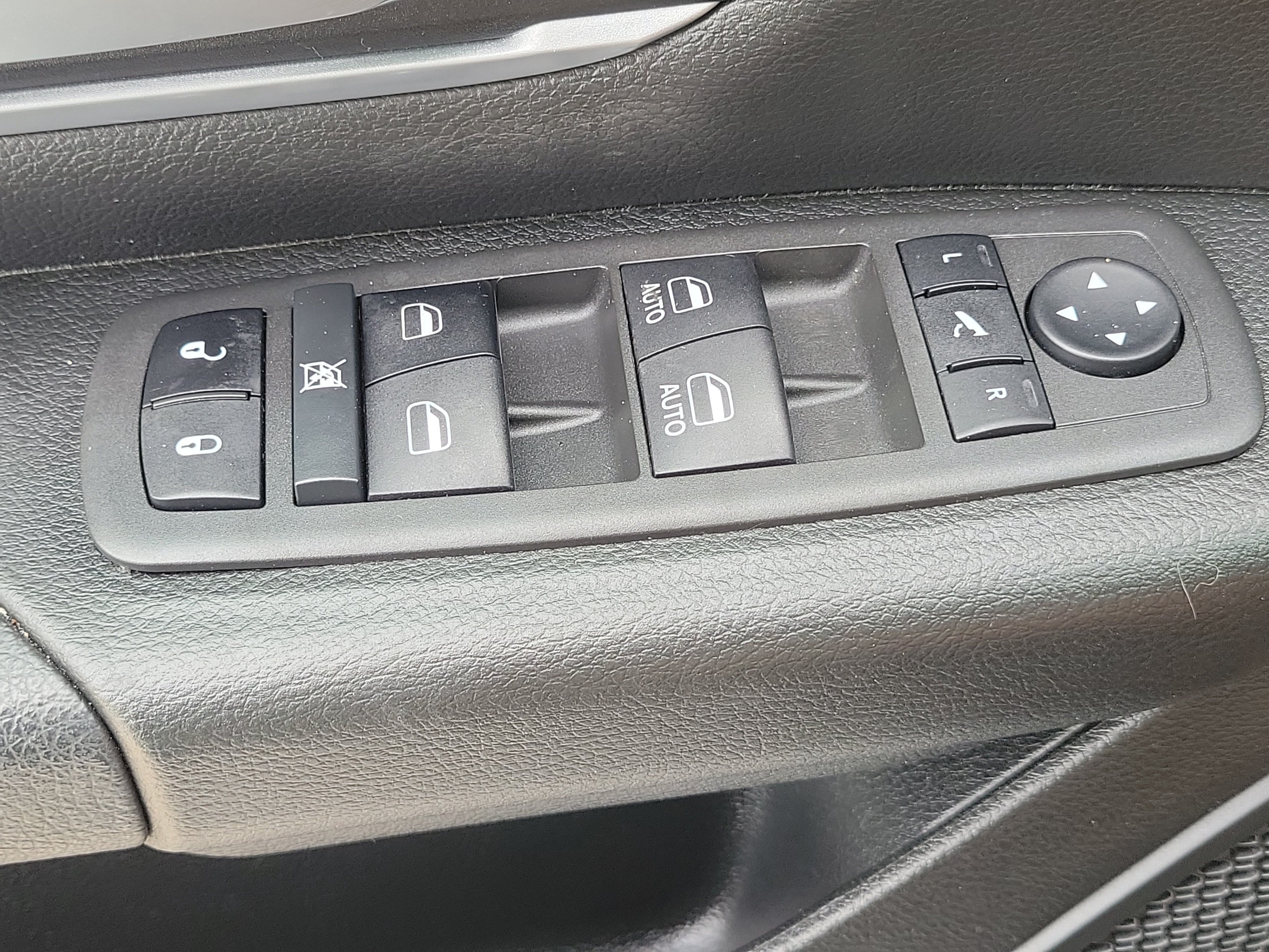 Used 2022 RAM 1500 Big Horn RWD image 32