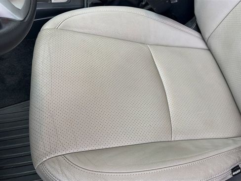 Used 2017 Subaru Forester 2.5i Premium w/ Popular Package #2A AWD/4WD image 17