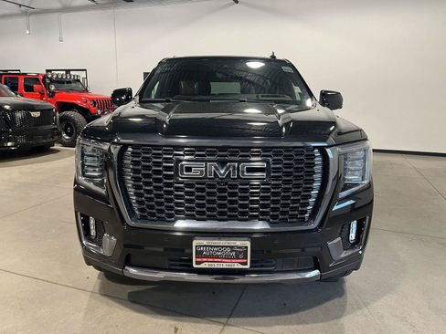 Used 2024 GMC Yukon Denali Ultimate AWD/4WD image 8