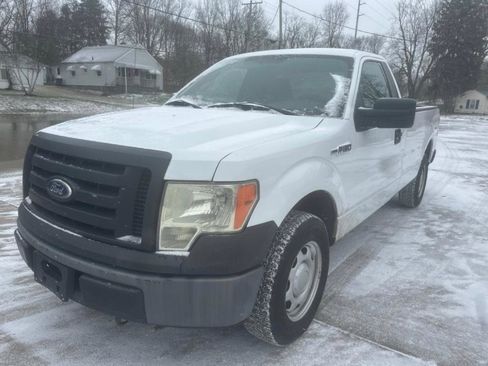 Used 2010 Ford F150 XL image 1