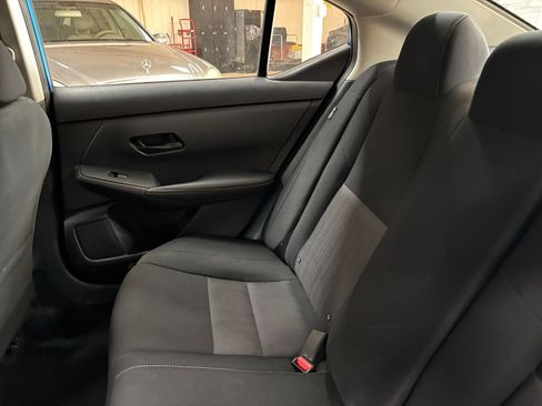 Used 2025 Nissan Sentra SV FWD image 36