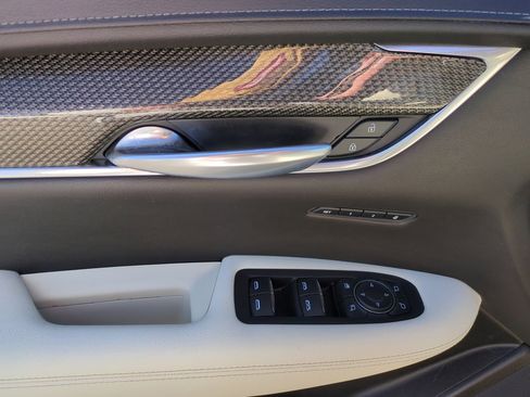 Used 2020 Cadillac XT5 Sportv image 15