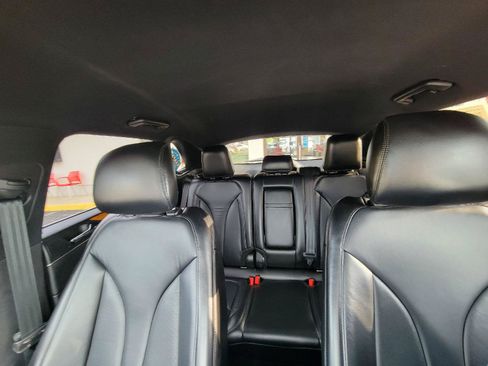 Used 2019 Lincoln MKC Select w/ Select Plus Package AWD/4WD image 23