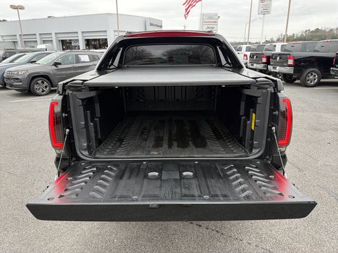 Used 2013 Cadillac Escalade EXT Premium image 19