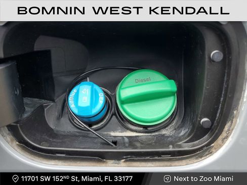 Used 2024 GMC Sierra 2500 AT4X w/ AT4X AEV Edition image 18