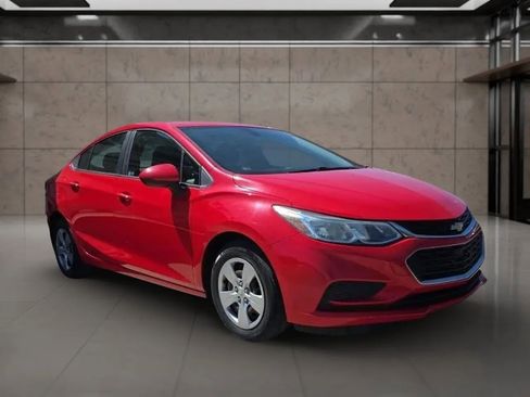 Used 2017 Chevrolet Cruze LS image 3