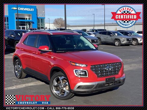 Used 2022 Hyundai Venue Limited w/ Cargo Package image 1