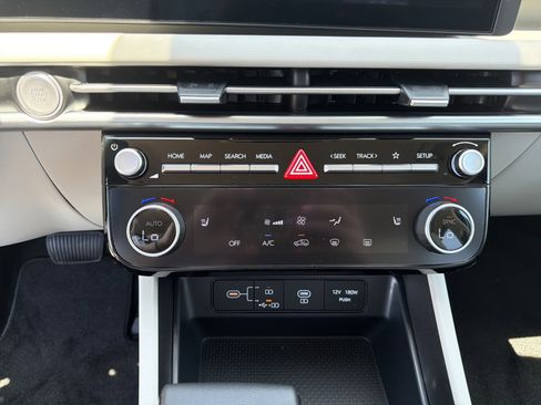 New 2026 Hyundai Tucson SEL FWD image 17