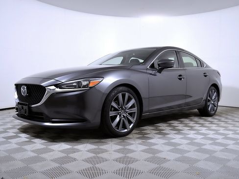 Used 2018 MAZDA MAZDA6 Grand Touring FWD image 2