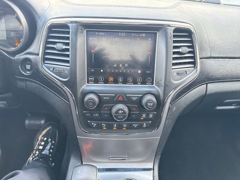 Used 2018 Jeep Grand Cherokee High Altitude image 27
