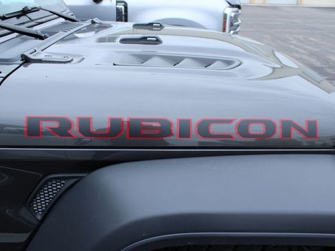 Used 2019 Jeep Wrangler Unlimited Rubicon AWD/4WD image 5