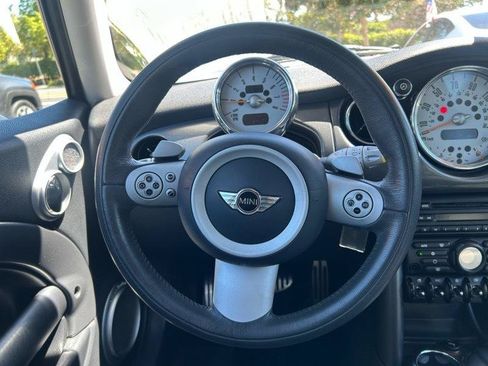 Used 2006 MINI Cooper S FWD image 10