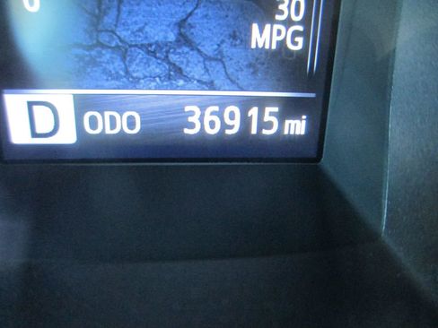 Used 2023 Toyota Tacoma TRD Off-Road w/ TRD Premium Off Road Package image 32