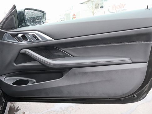 Used 2024 BMW 430i xDrive Coupe w/ Premium Package image 16