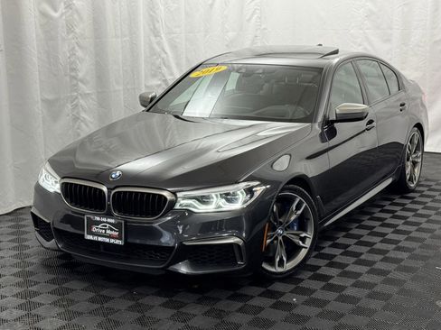 Used 2019 BMW M550i xDrive image 2