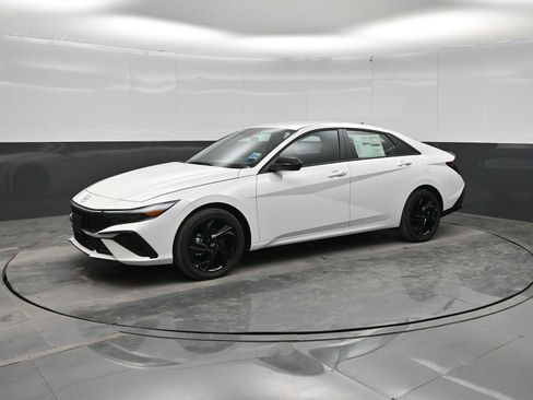 New 2026 Hyundai Elantra Sport FWD image 1