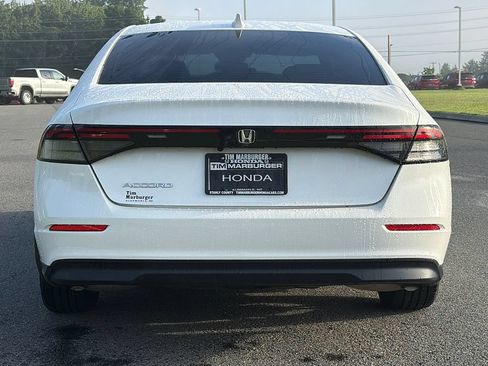 Used 2024 Honda Accord EX image 3