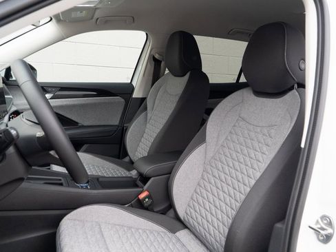 New 2026 Volkswagen Tiguan S image 8