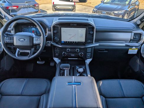 New 2025 Ford F150 Platinum w/ FX4 Off-Road Package image 17