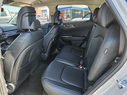 New 2026 Kia Sportage EX FWD image 10