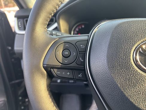 Used 2023 Toyota RAV4 XLE w/ Convenience Package image 18