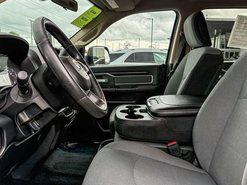 Used 2020 RAM 2500 Big Horn AWD/4WD image 18