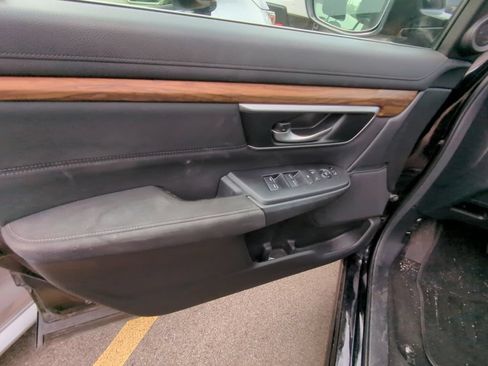 Used 2018 Honda CR-V EX image 8
