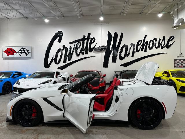 Used 2014 Chevrolet Corvette Stingray Convertible w/ 3LT Preferred Equipment Group RWD image 2