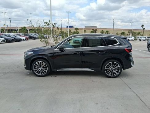 New 2026 BMW X1 xDrive28i w/ Technology Package AWD/4WD image 3