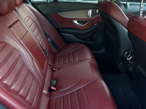 Used 2018 Mercedes-Benz C 300 4MATIC Sedan image 37