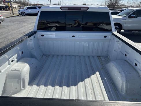 Used 2019 Chevrolet Silverado 1500 LT w/ Texas Edition image 11