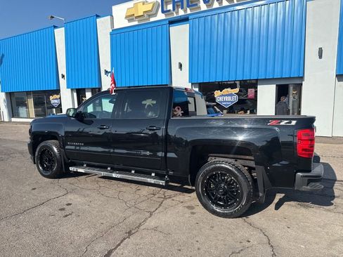 Used 2018 Chevrolet Silverado 1500 LT w/ All Star Edition image 11