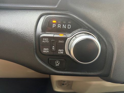 Used 2021 RAM 1500 Big Horn AWD/4WD image 25