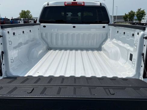 New 2025 Chevrolet Colorado LT image 11