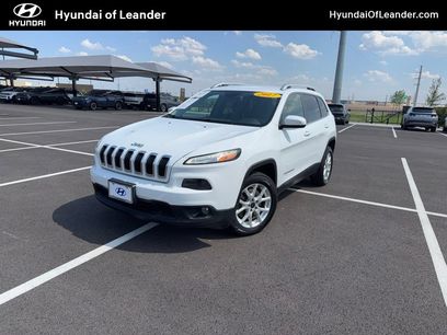 Used 2017 Jeep Cherokee Latitude w/ Comfort & Sound Group