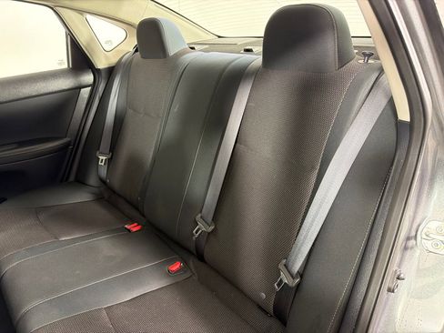 Used 2019 Nissan Sentra S FWD image 18