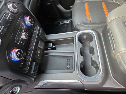 Used 2021 GMC Sierra 1500 AT4 w/ AT4 Premium Package AWD/4WD image 20
