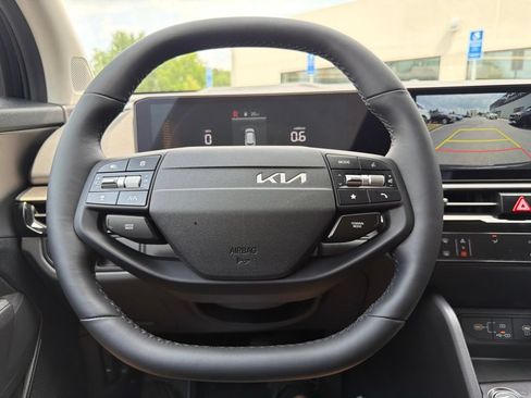 New 2026 Kia Sportage LX AWD/4WD image 34