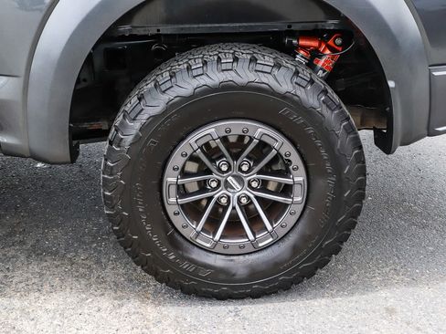 Used 2019 Ford F150 Raptor w/ Equipment Group 802A Luxury AWD/4WD image 18