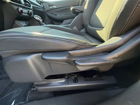 Used 2024 Buick Encore GX Preferred image 10