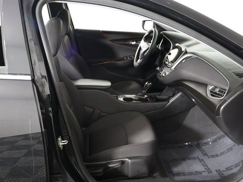 Used 2020 Chevrolet Malibu LS image 21
