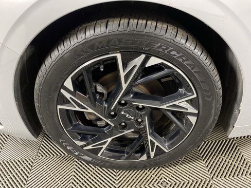 Used 2025 Kia K5 GT-Line image 14