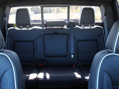 New 2026 GMC Sierra 1500 AT4X image 21