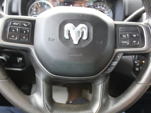 Used 2022 RAM 5500 Tradesman AWD/4WD image 15